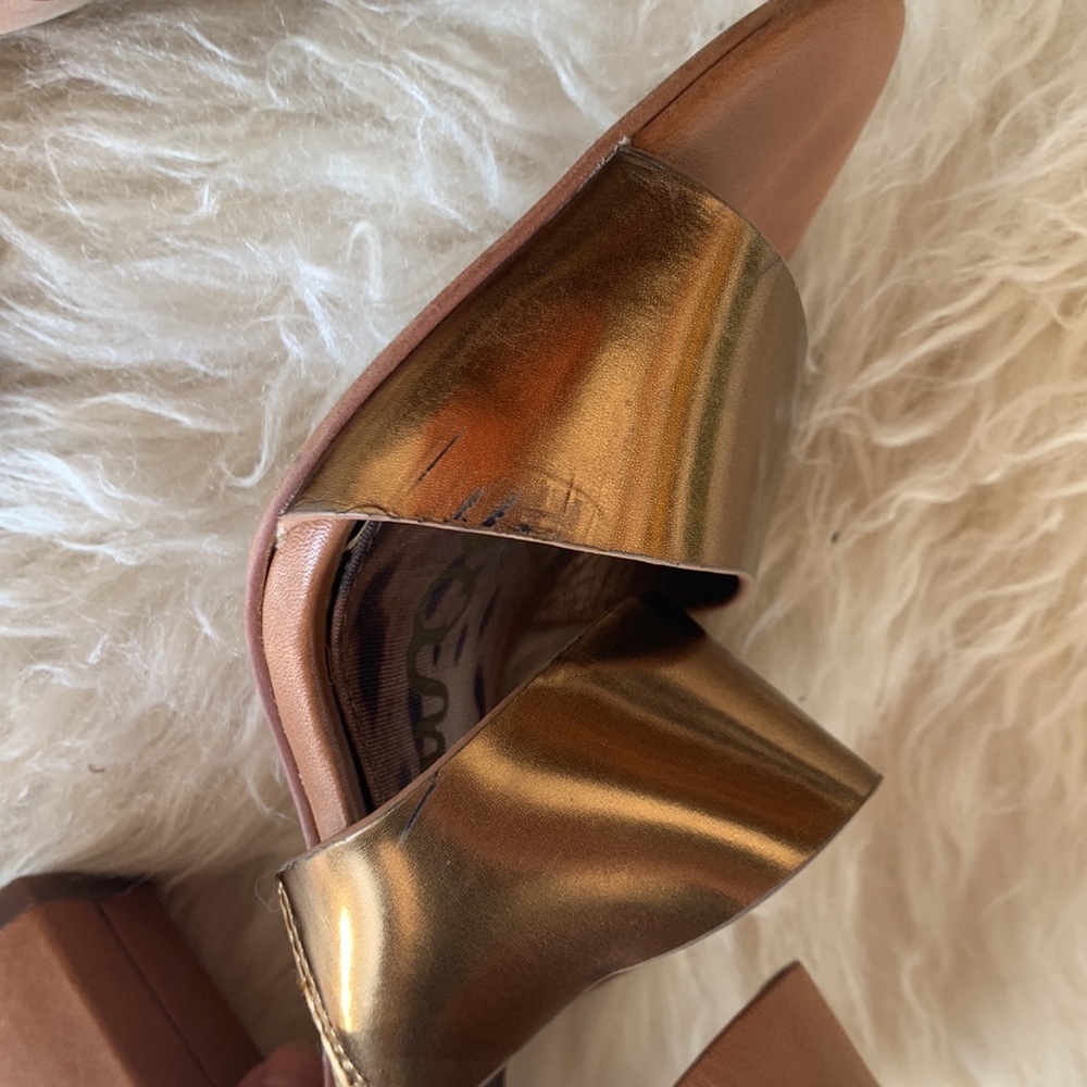 Metallic heels - Picture 6 of 7